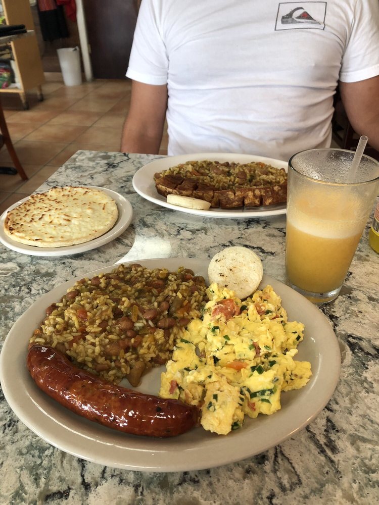 Latin Family Bakery 5435 Airport-Pulling Rd, Naples