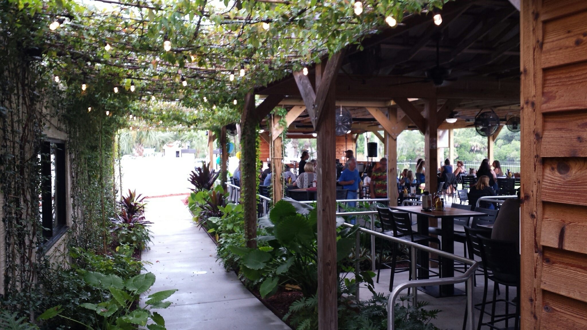 Restaurants in new smyrna beach fl