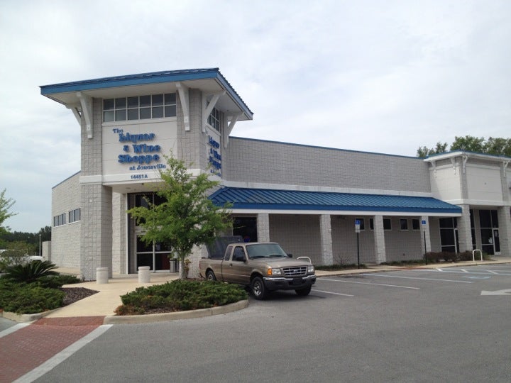 Liquor & Wine Shoppe 14451 W Newberry Rd, Newberry