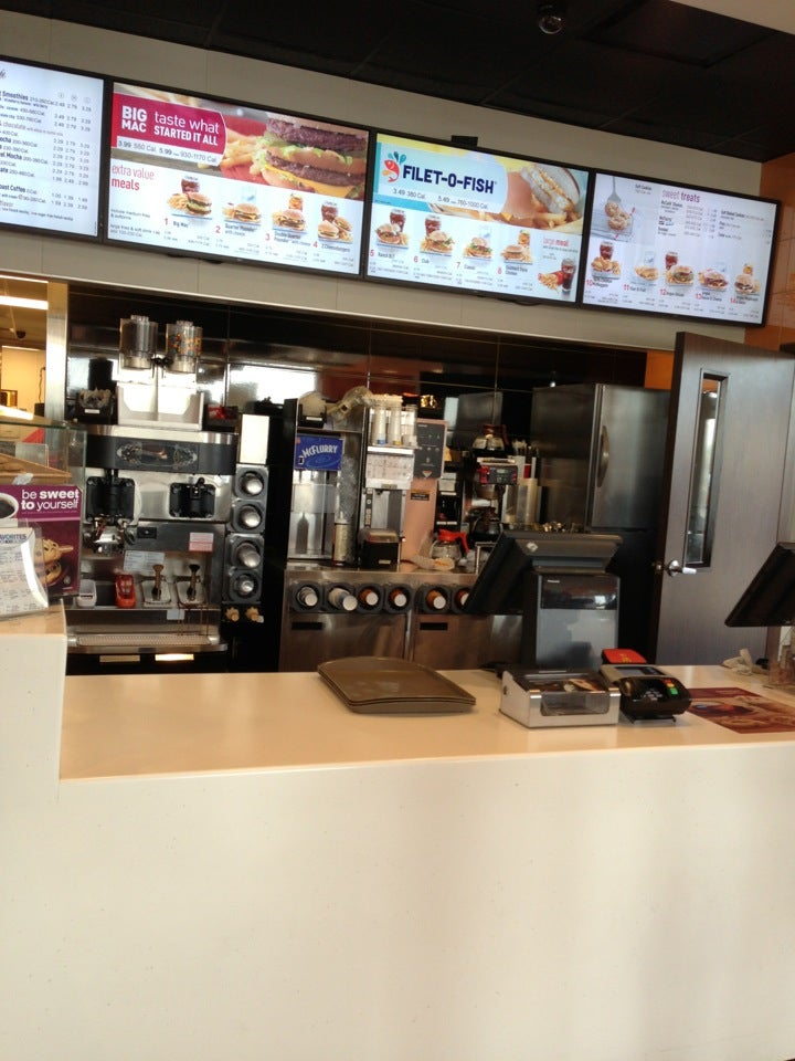 McDonald's 6431 Bayshore Rd N, North Fort Myers