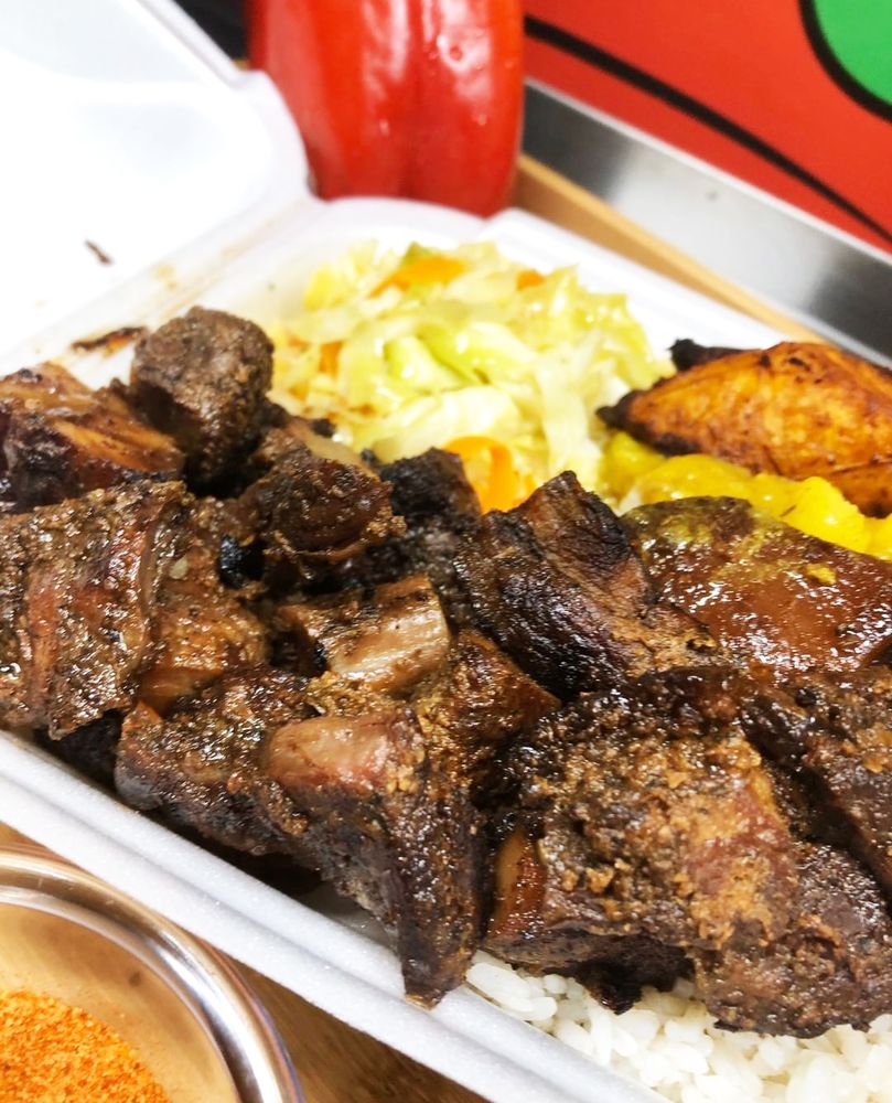 Fatboy's Wings & Tings 1560 NE 165th St, North Miami Beach