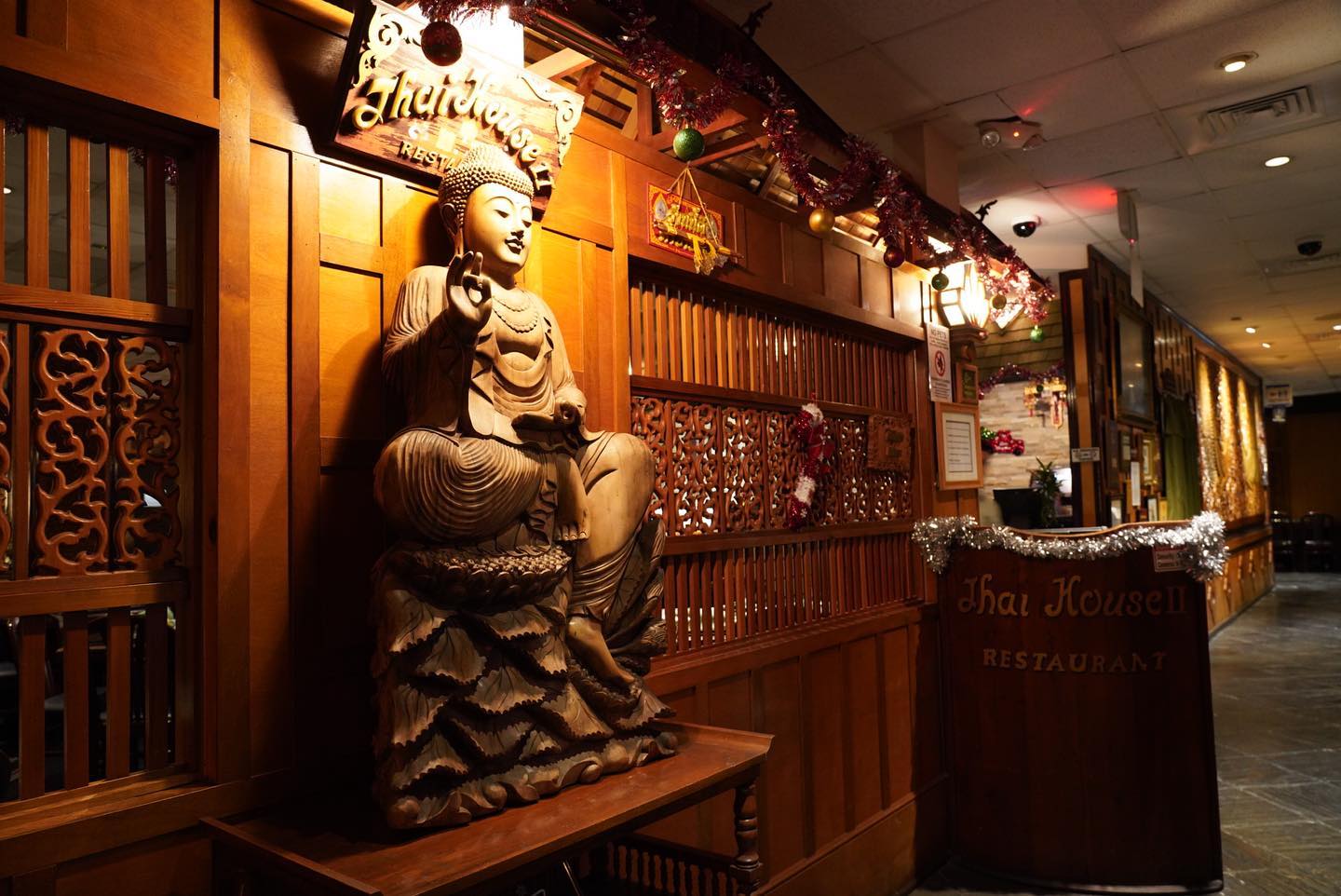 Thai House II Restaurant 2250 NE 163rd St, North Miami Beach