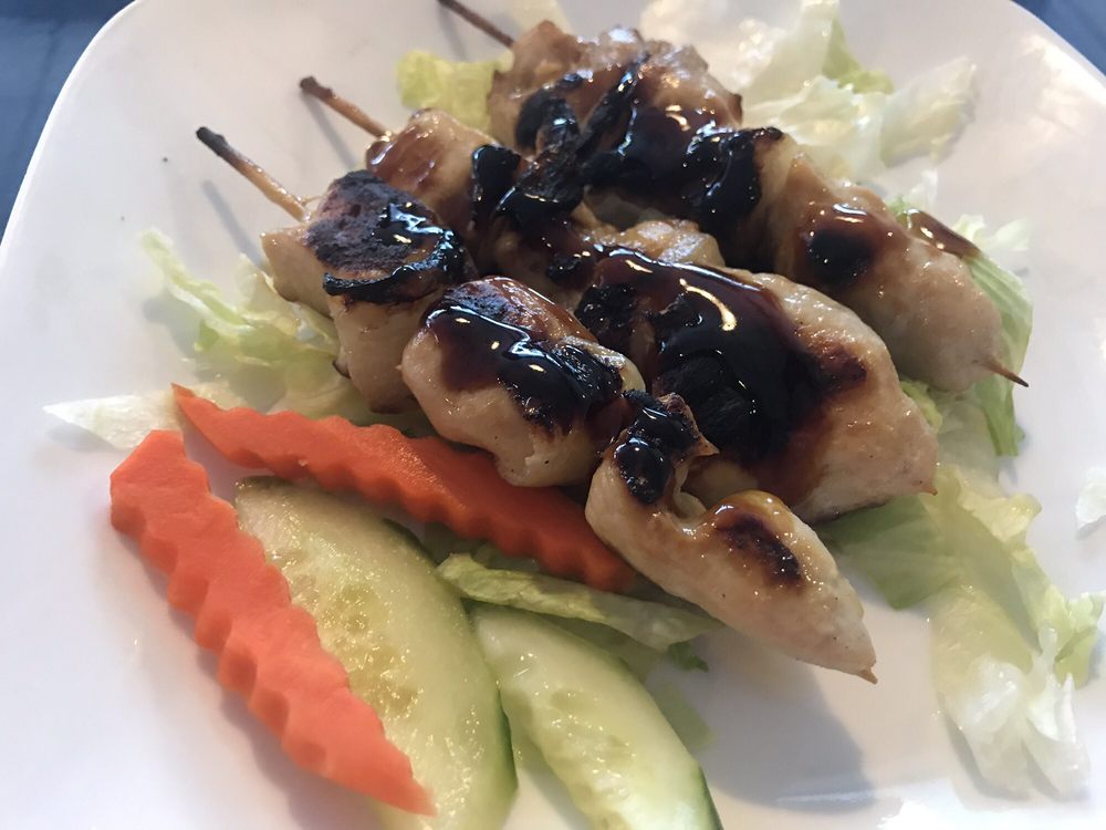 Little Saigon 16752 N Miami Ave, North Miami Beach