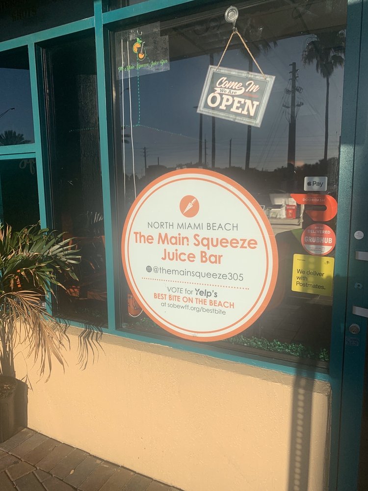 The Squeeze Juice Bar 16171 Biscayne Blvd, North Miami Beach