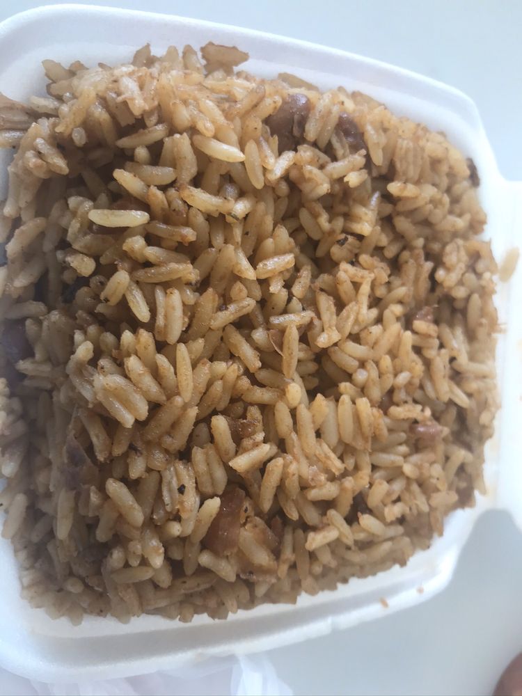 Lecap Restaurant 13639 NW 7th Ave, North Miami