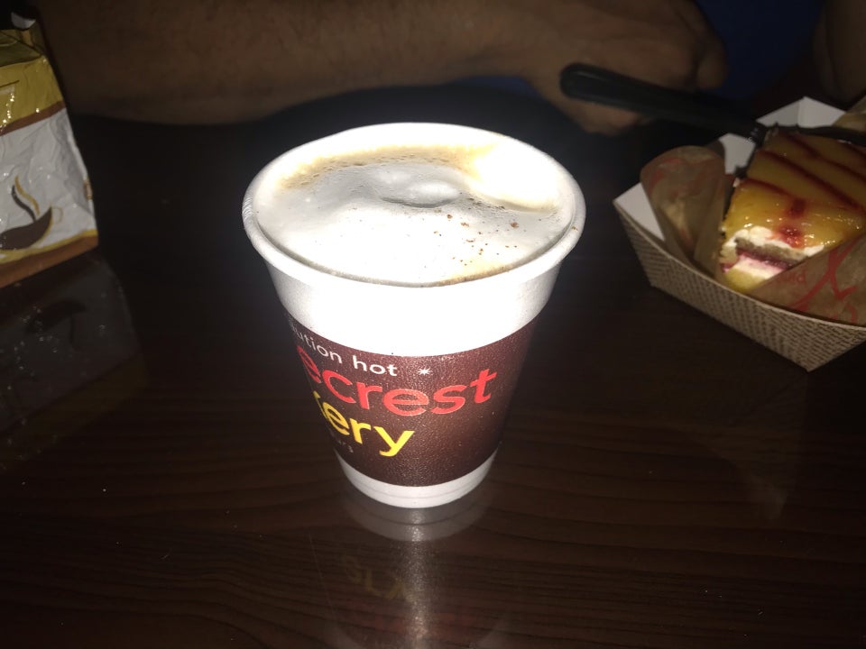 Pinecrest Bakery - North Miami 13488 Biscayne Blvd, North Miami
