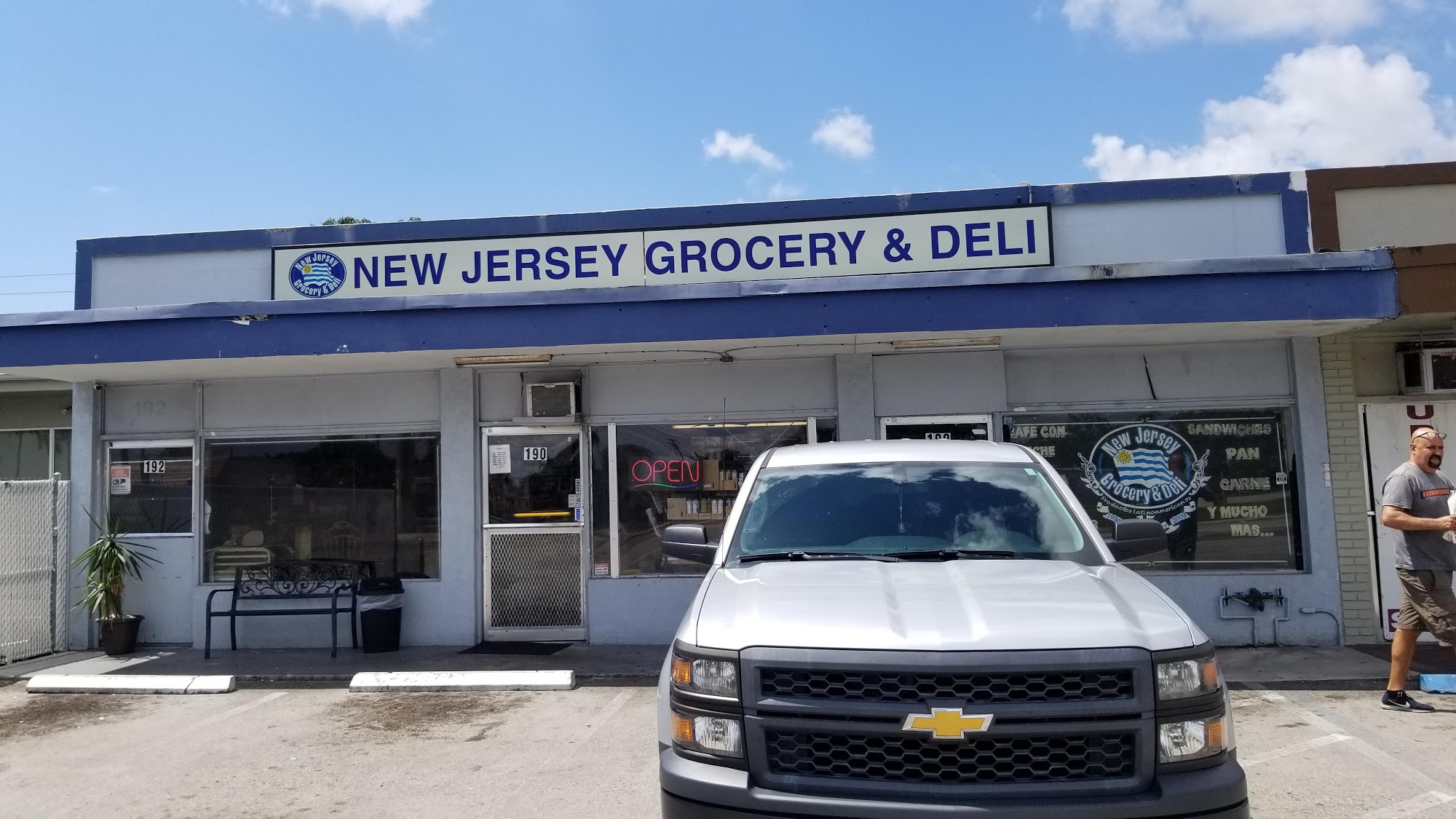 New Jersey Grocery & Deli