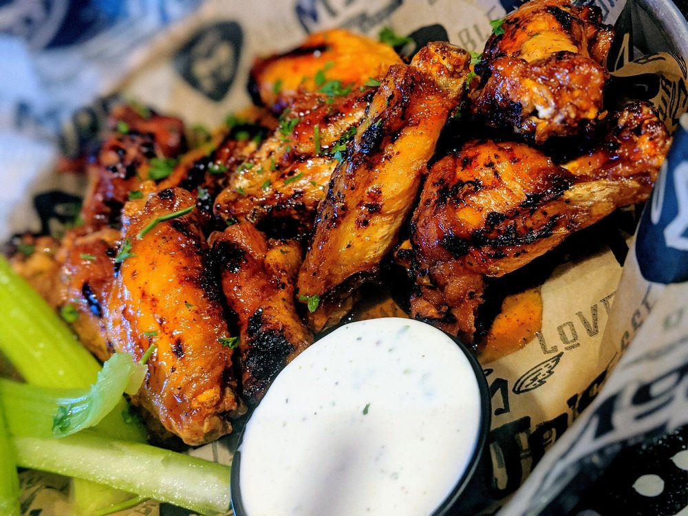 Mojo's-Food. Music. Soul. (Ocala Location) 2015 SW 17th St, Ocala