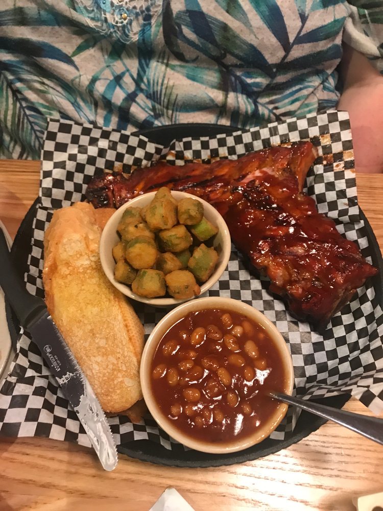 Southern Pig & Cattle 6105 SW State Rd 200, Ocala