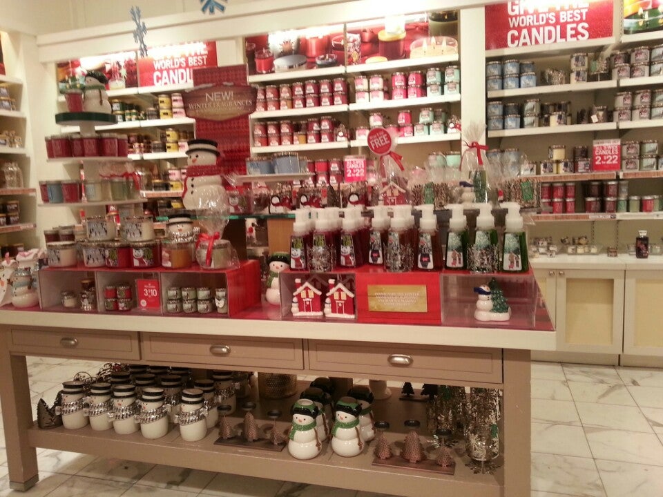 Bath & Body Works 1910 Wells Rd, Orange Park