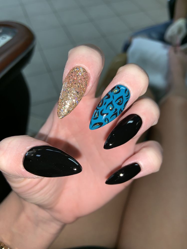 Happy Nails Orange Park