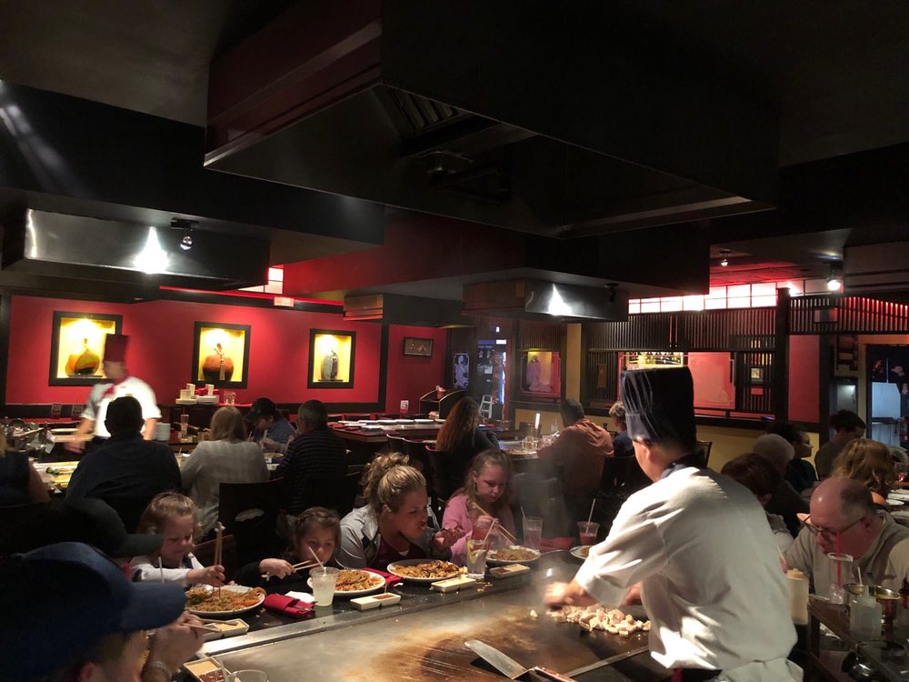 Kobe Japanese Steakhouse - Lake Buena Vista 8460 Palm Pkwy, Orlando