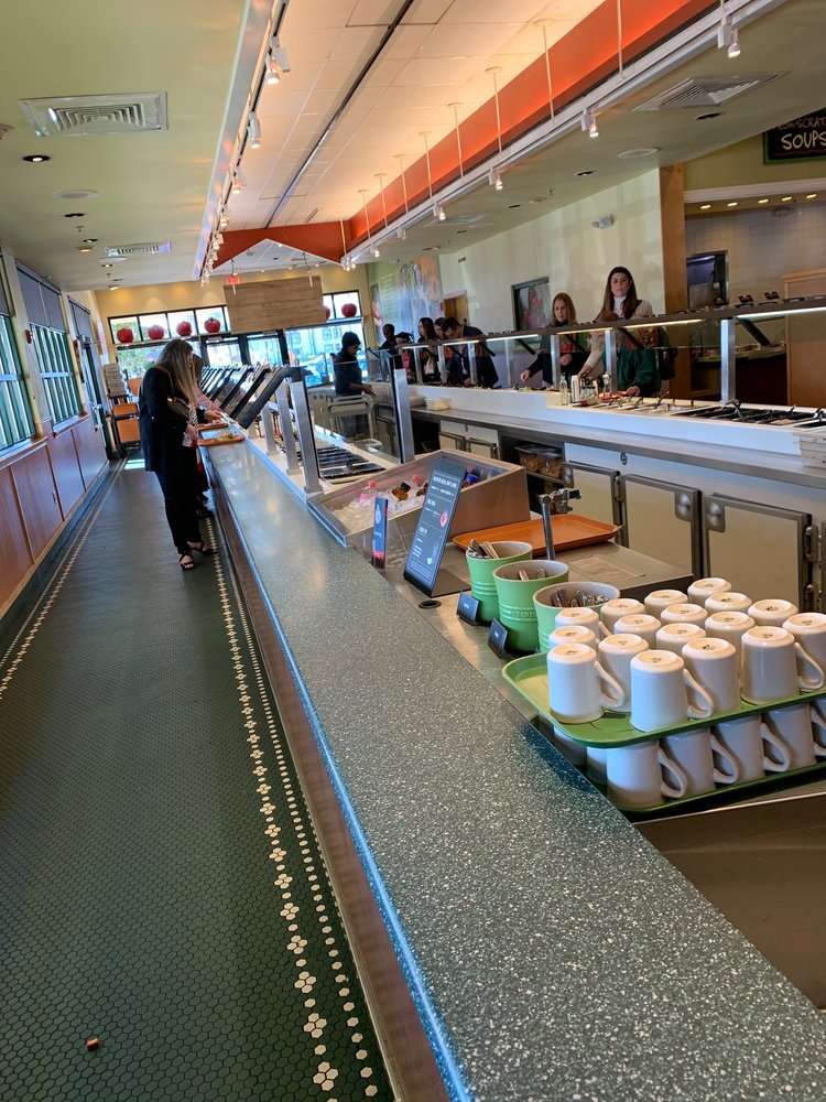 Sweet Tomatoes 5655 International Dr, Orlando