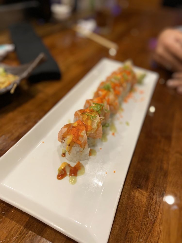 Mikado Sushi 13586 Village Park Dr Ste 306, Orlando