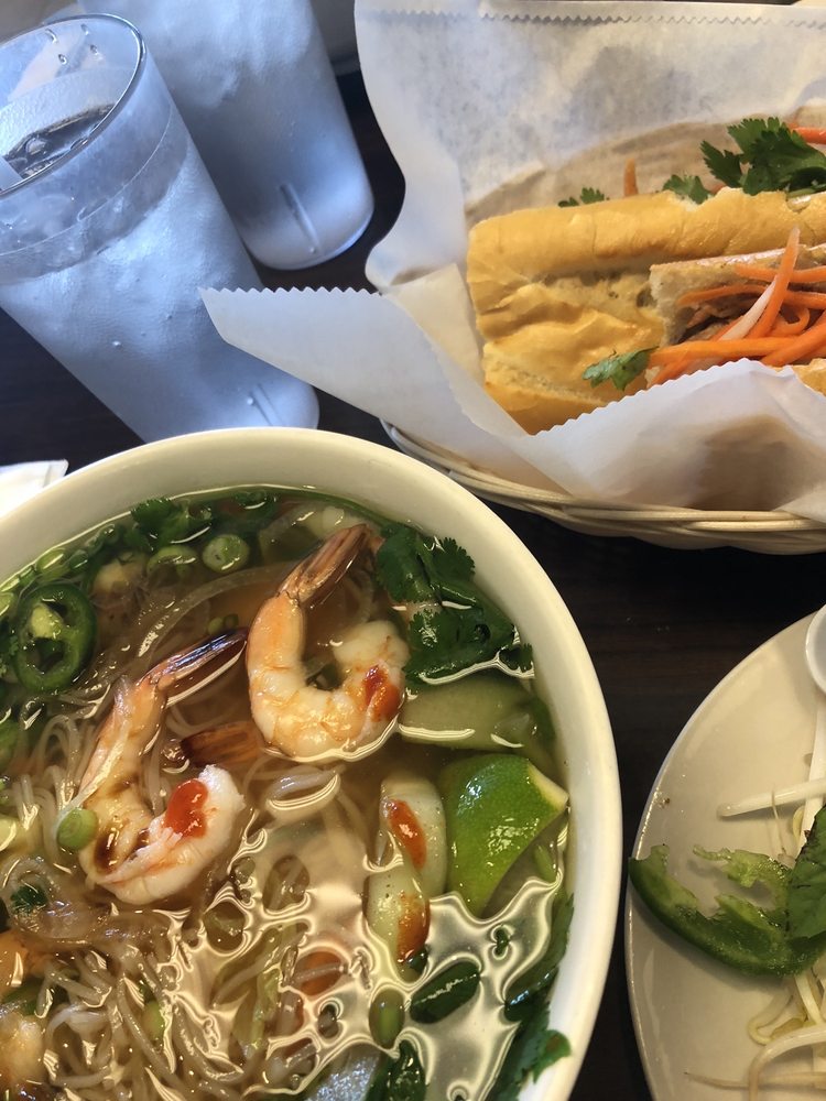 Saigon Noodle and Bistro 710 S Goldenrod Rd, Orlando
