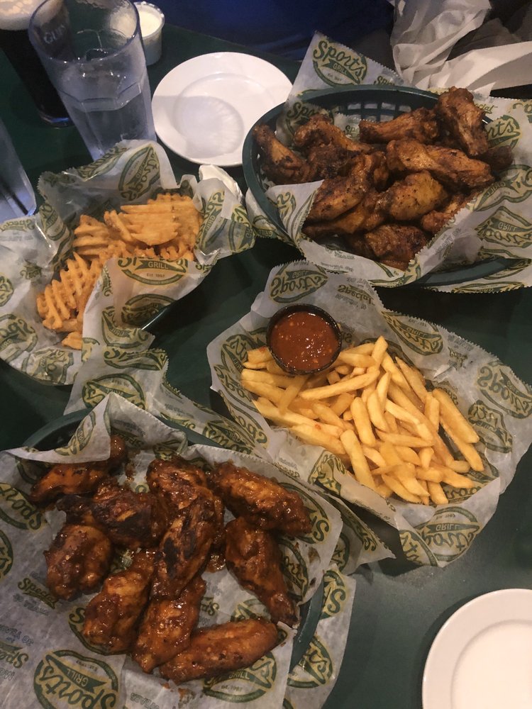 Sports Grill Pembroke Pines 220 NW 180th Ave, Pembroke Pines