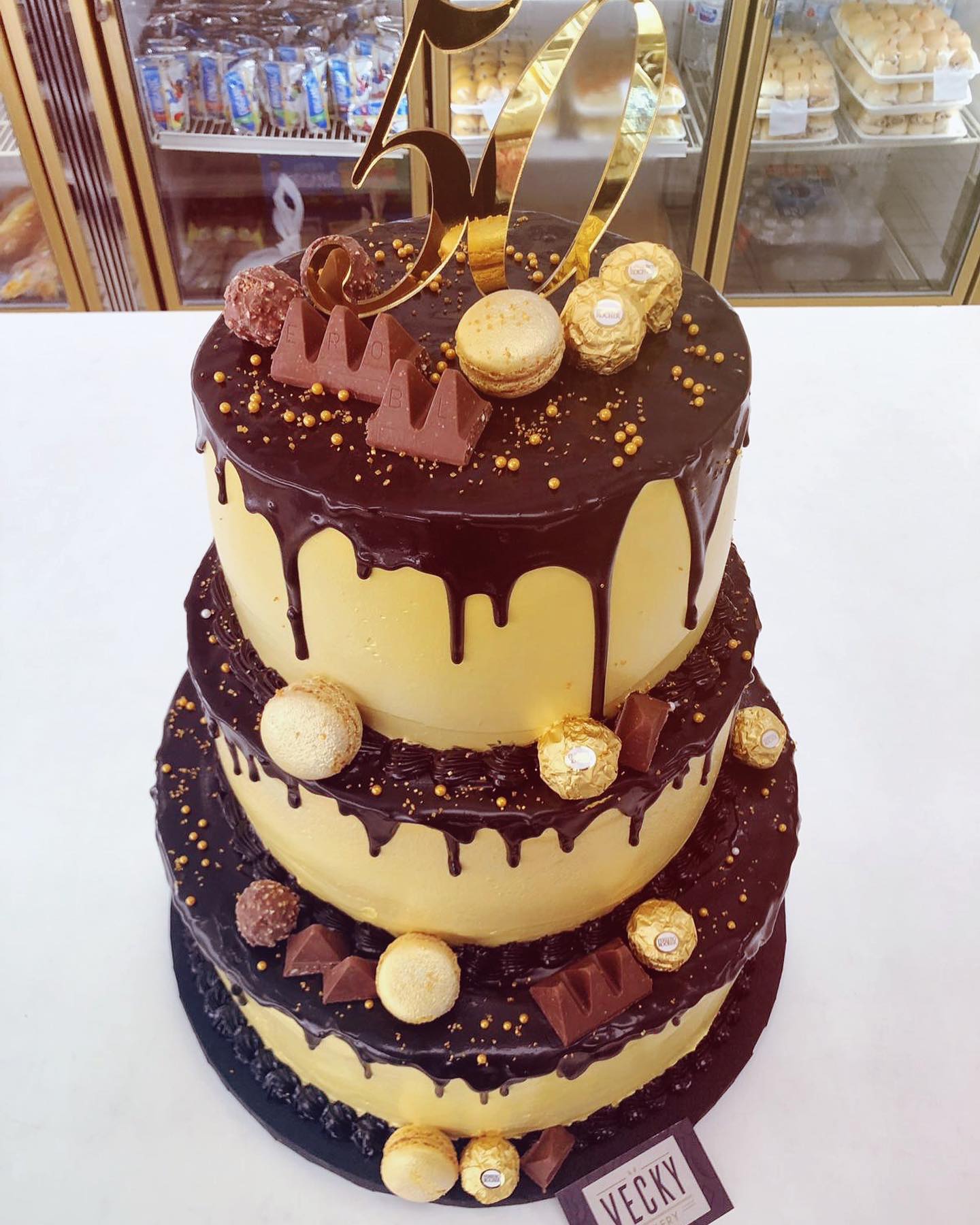 Vecky Bakery 17537 Pines Blvd, Pembroke Pines