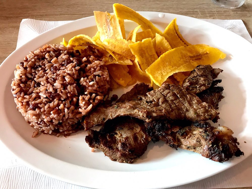 La Hormiga De Oro 7902 Pines Blvd, Pembroke Pines