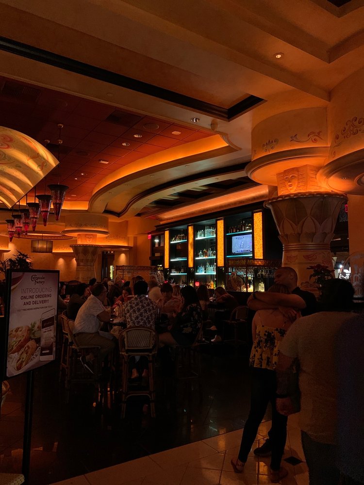 The Cheesecake Factory 14559 SW 5th St, Pembroke Pines
