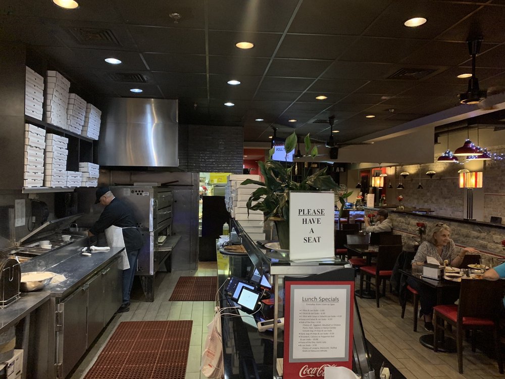 Grande Pizza 8373 W Sunrise Blvd, Plantation