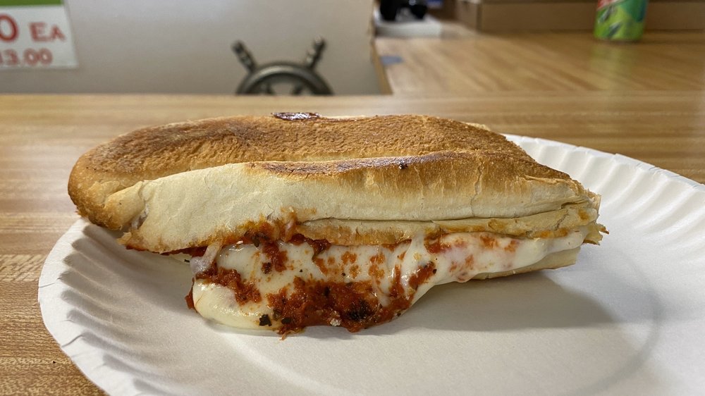 Mr D's Pizza 4260 Peters Rd, Plantation