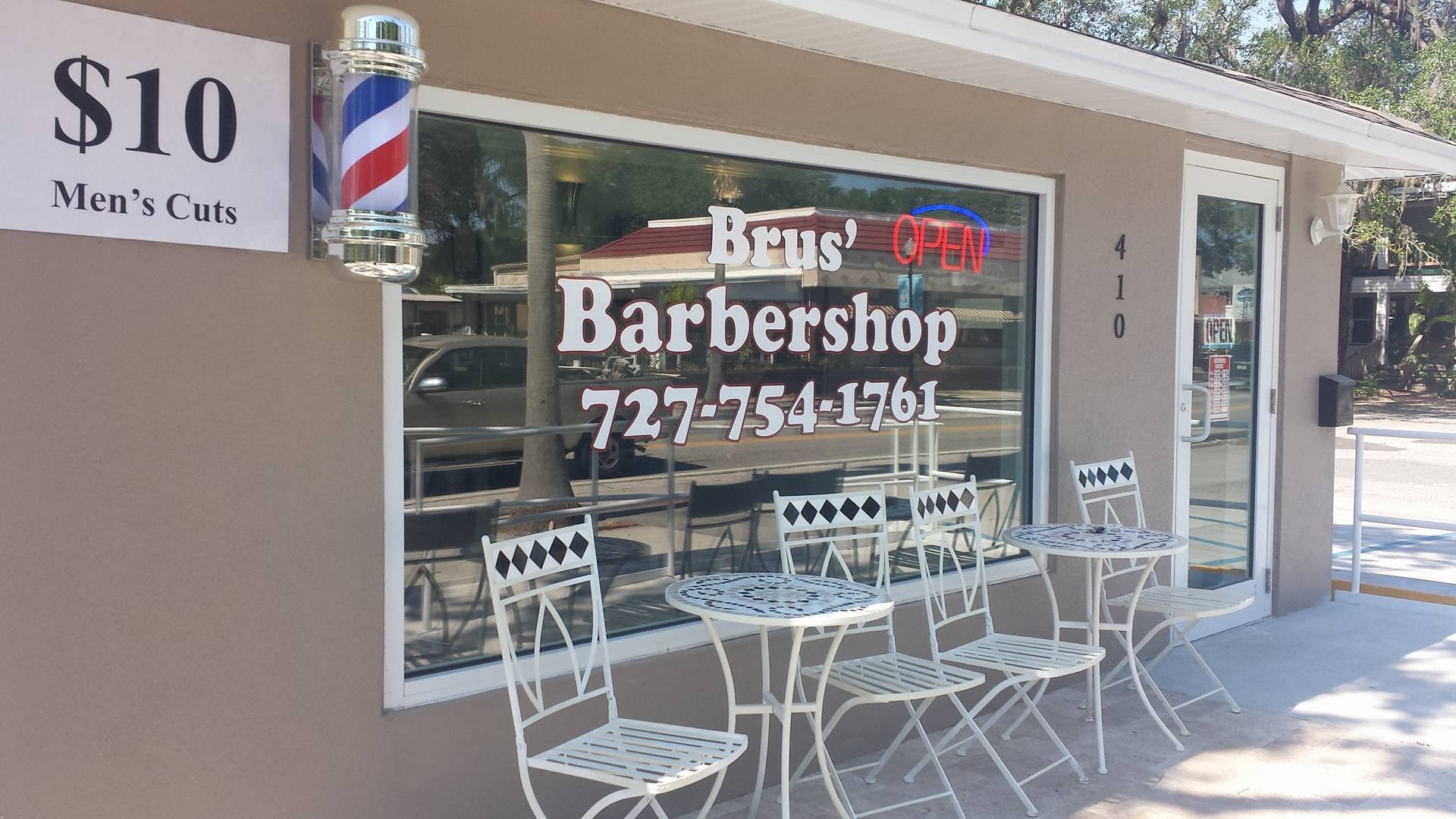 Brus' Barbershop