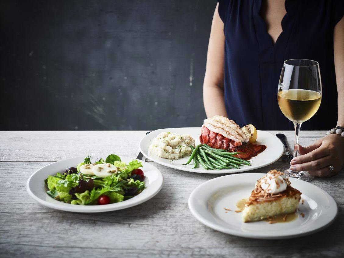 Bonefish Grill 2408 Tyrone Blvd N, St. Petersburg