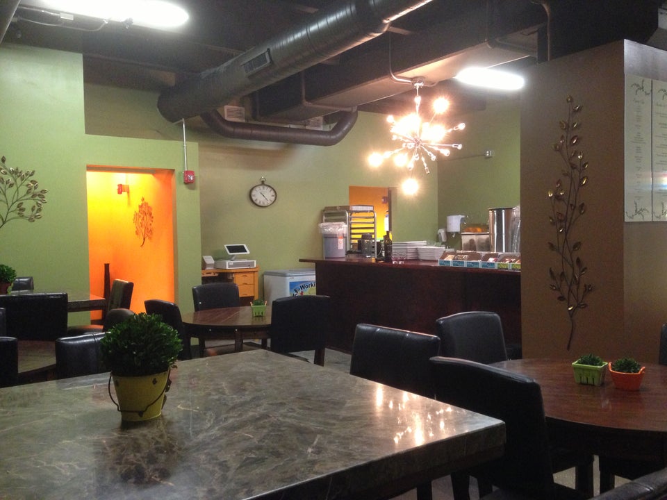 Mickey's Cafe & Organics 318 Central Ave, St. Petersburg