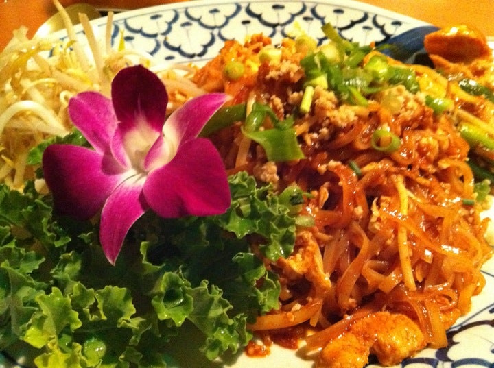 Lanna Thai and Sushi Restaurant 4871 Park St N, St. Petersburg