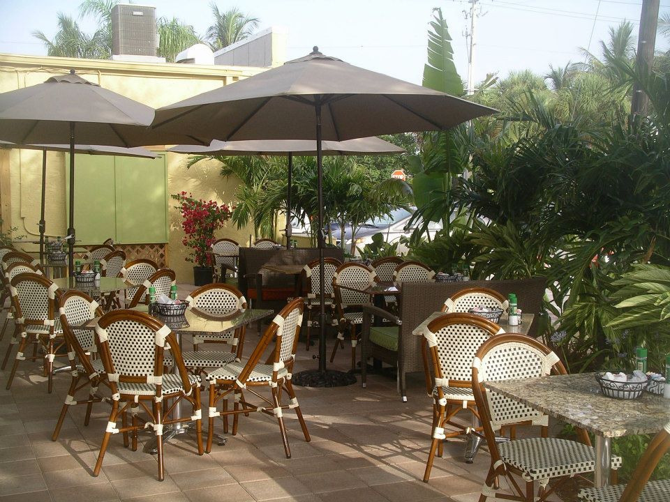 Sun Garden Cafe 210 Avenida Madera, Sarasota