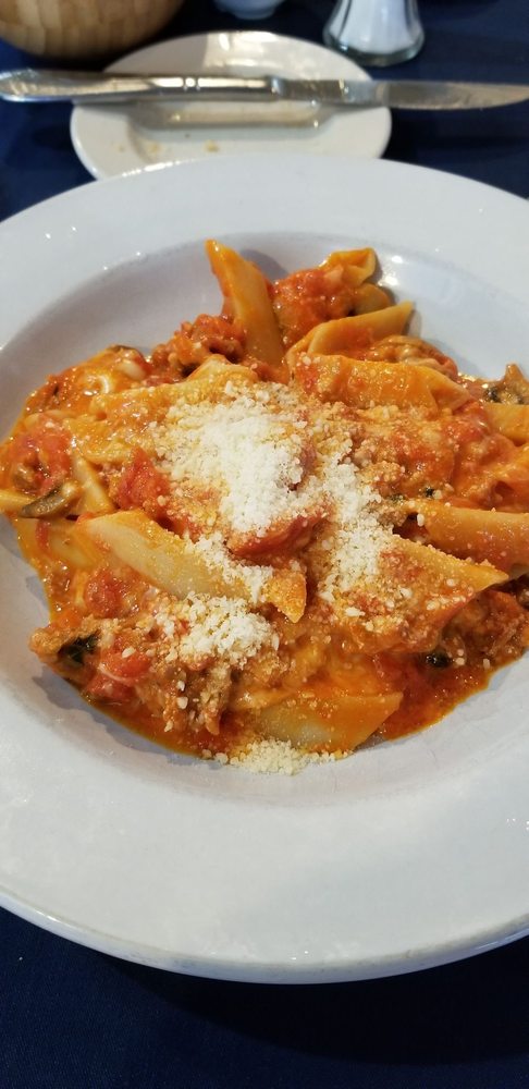 Dolce Italia 6551 Gateway Ave, Sarasota