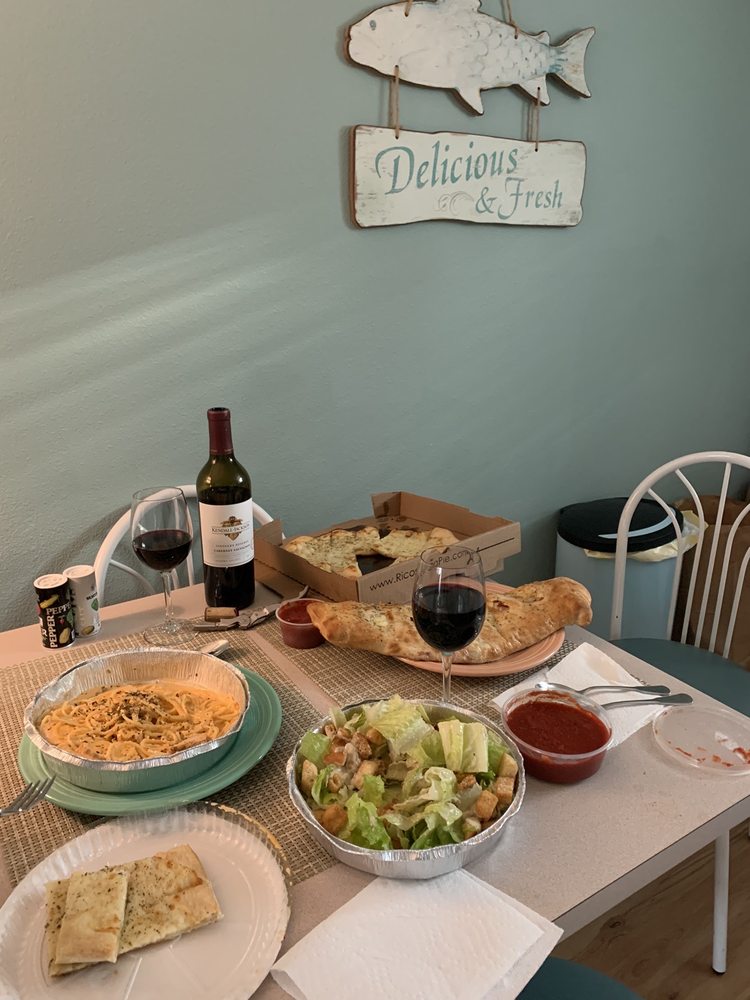 Rico's Pizzeria 322 John Ringling Blvd, Sarasota