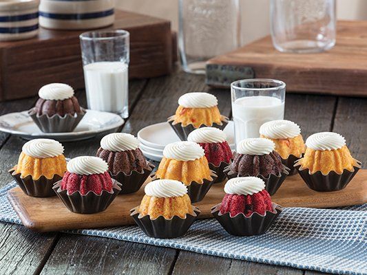 Nothing Bundt Cakes 5354 Fruitville Rd, Sarasota