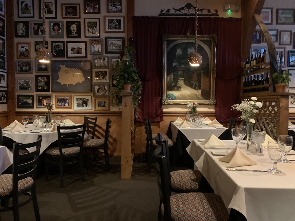 Pietro’s Italian Restaurant and Wine Bar 6115 S Tamiami Trail, Sarasota