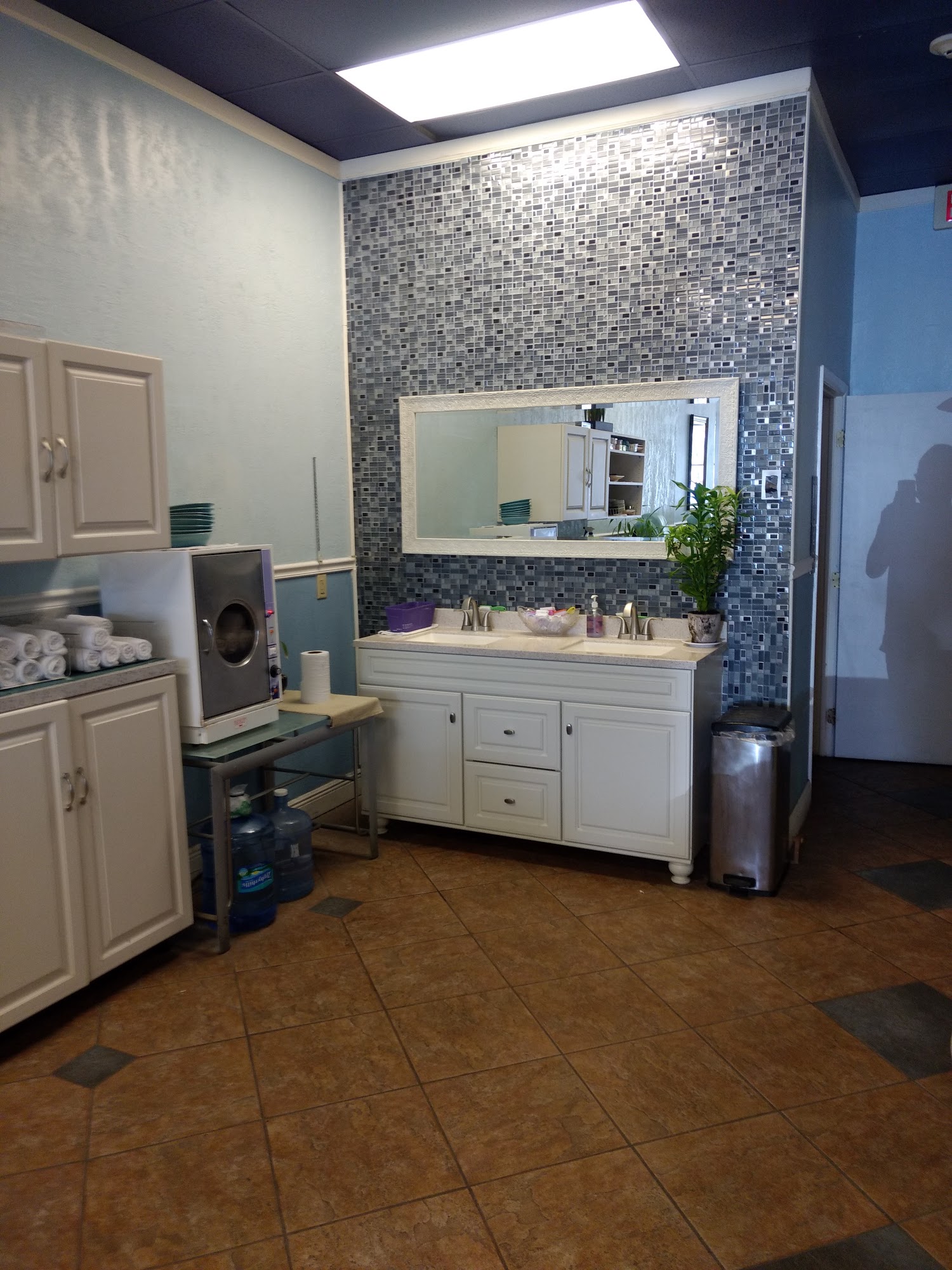 Ocean Nails of Sea Ranch