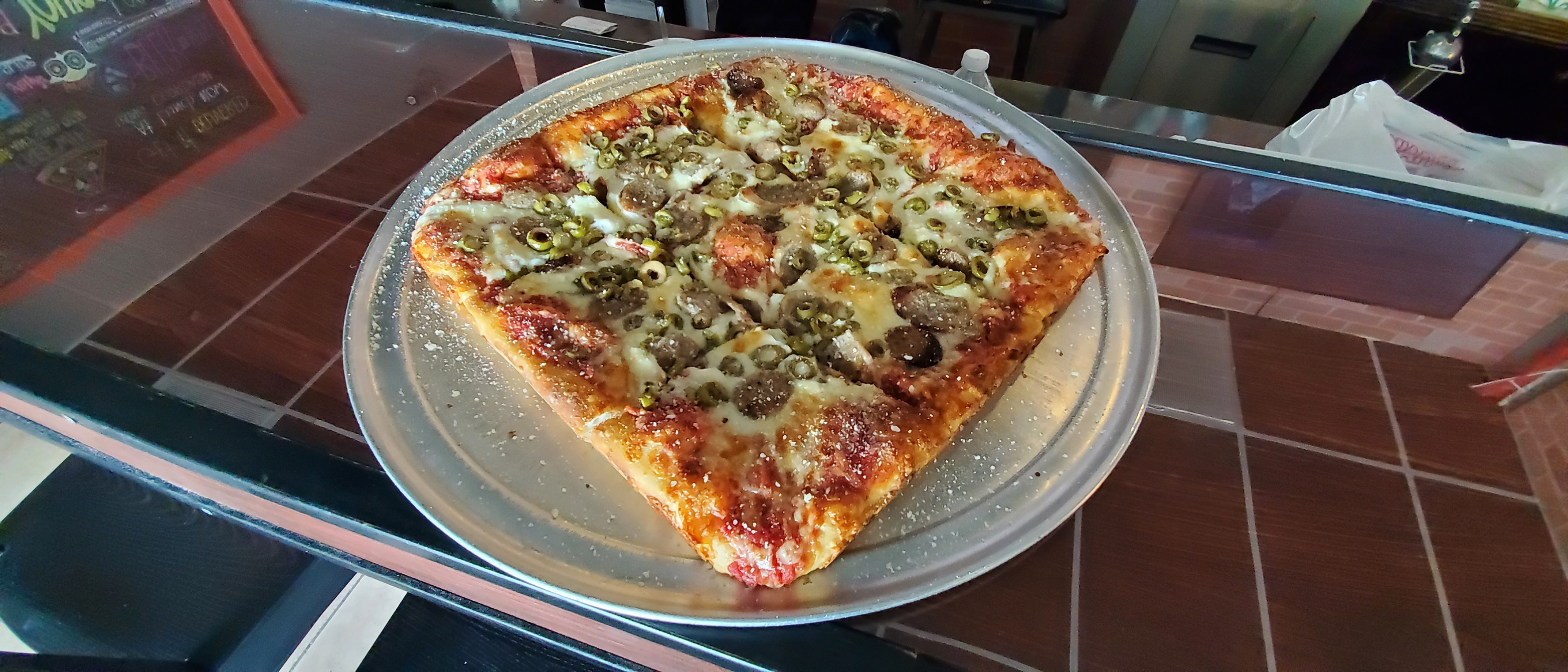 Cino's Pizza 425 W Town Pl #114, St. Augustine