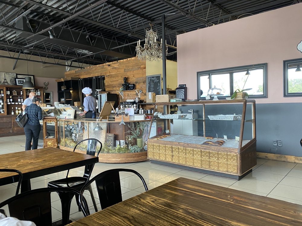 Les Petits Pleasures 125 A1A Beach Blvd, St. Augustine