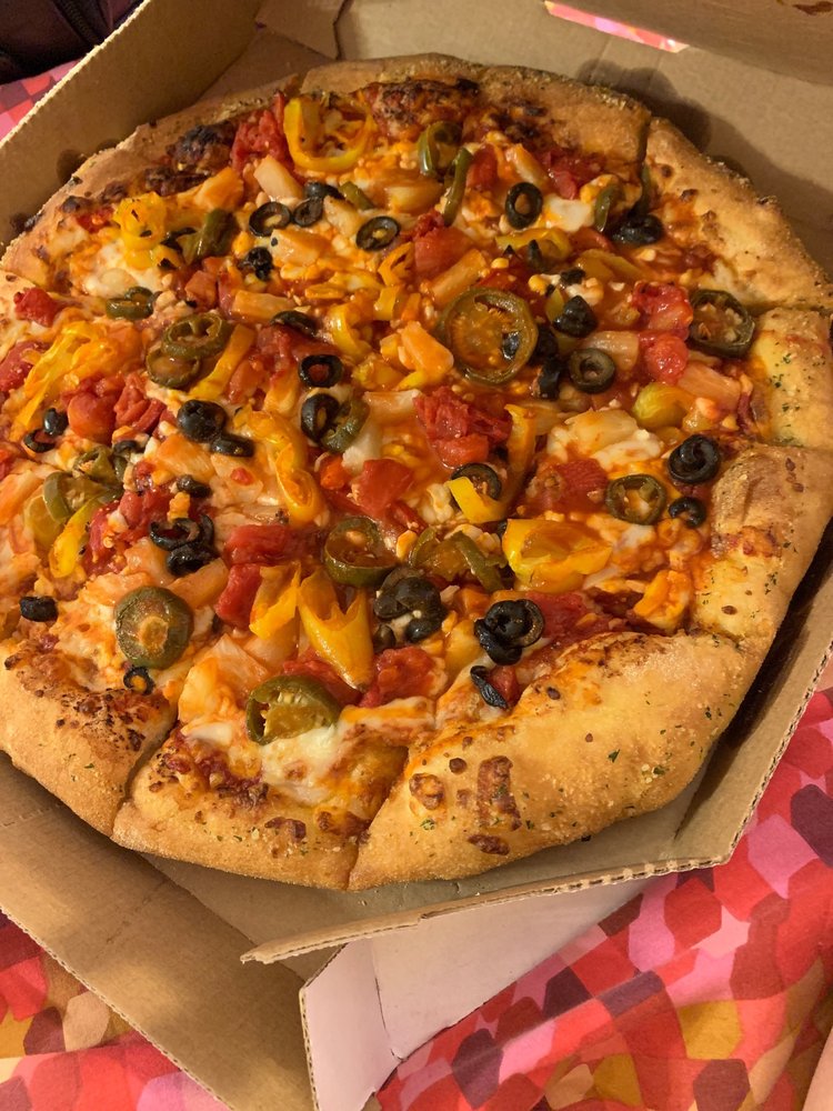 Domino's Pizza 17028 Collins Ave, Sunny Isles Beach