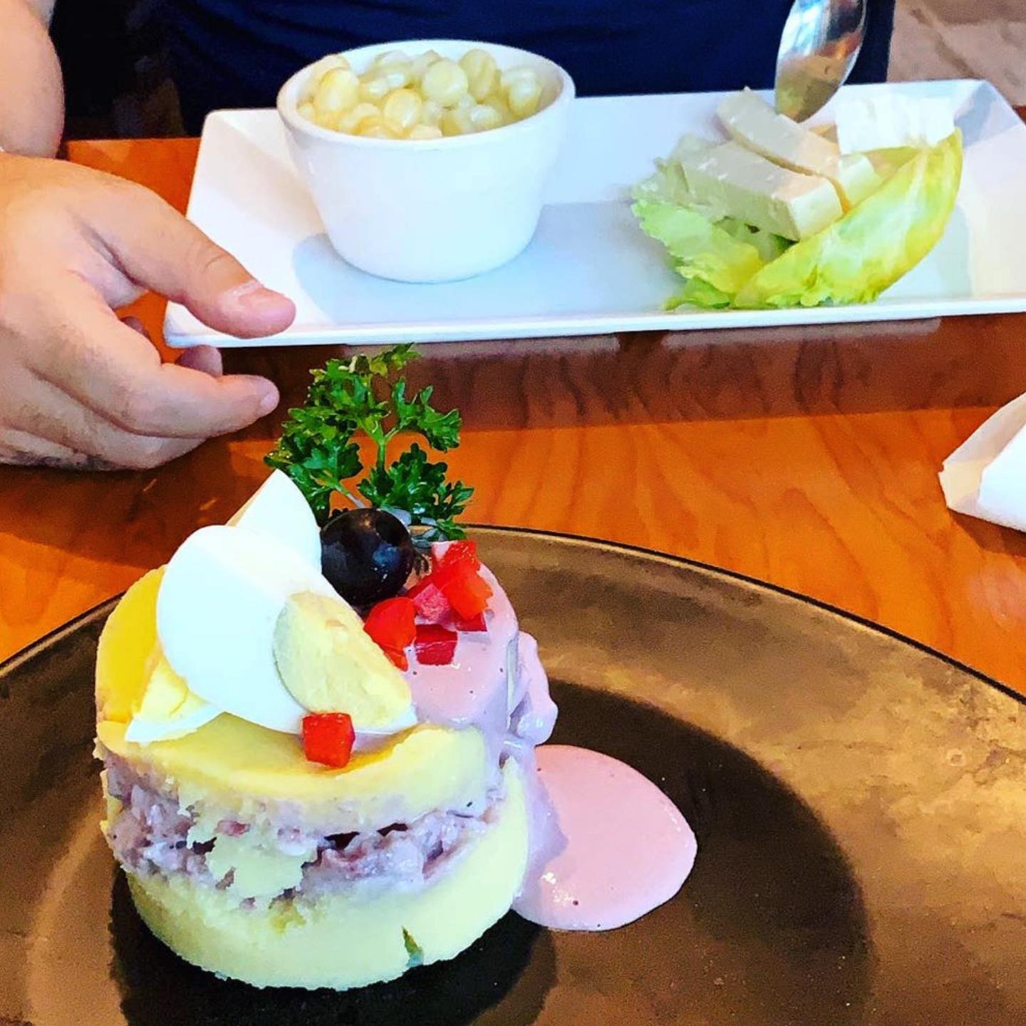 El Tayt Peruanas 17040 Collins Ave, Sunny Isles Beach