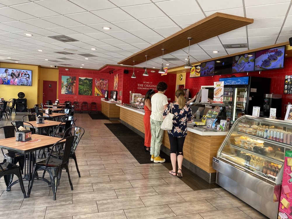 La Perrada Company 3800 N University Dr, Sunrise