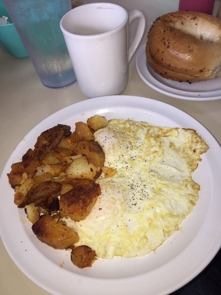New York Bagels & Deli 10139 W Oakland Park Blvd, Sunrise