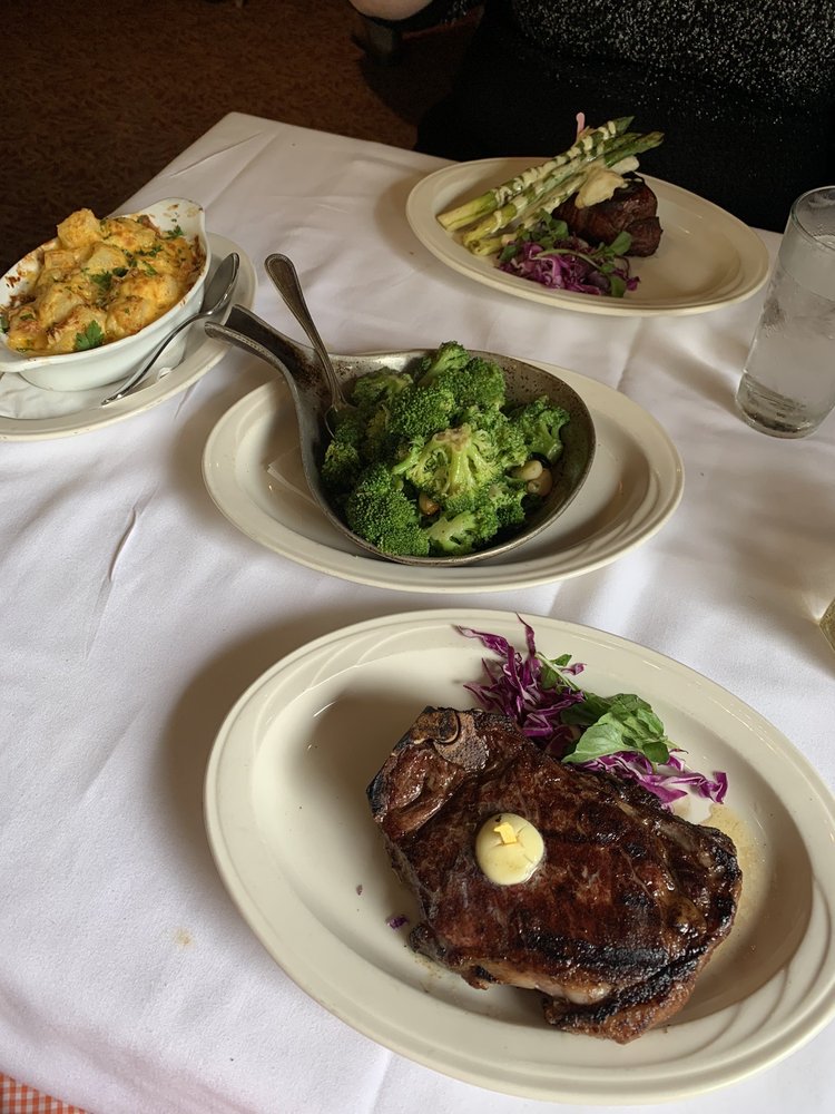 Charley's Steak House 4444 W Cypress St, Tampa