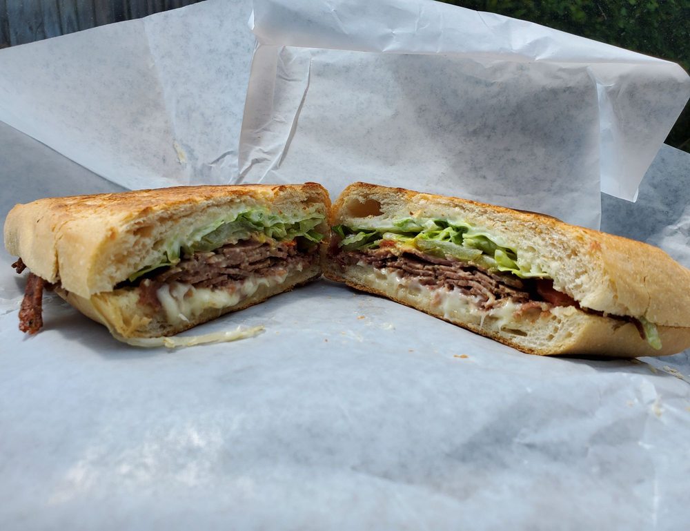 Bearss Sandwiches 14022 N Florida Ave, Tampa