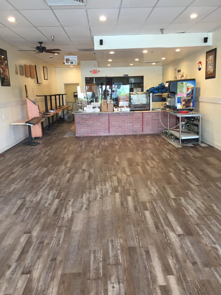 Hawkeyes New York Pizza and Pasta 126 W Fletcher Ave, Tampa
