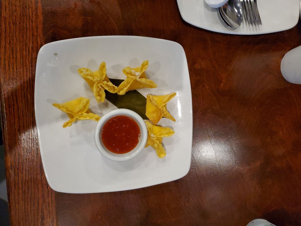Pho Quyen Vietnamese Cuisine 8404 W Hillsborough Ave, Tampa