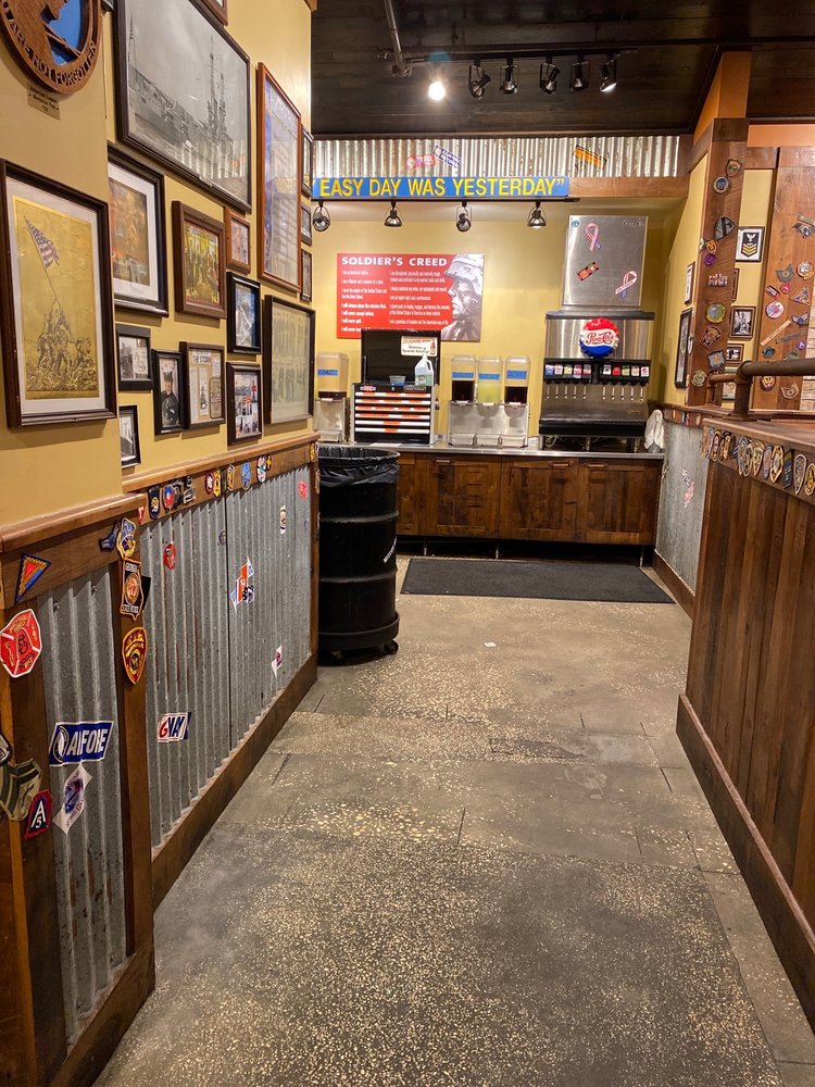 MISSION BBQ 5602 W Waters Ave, Tampa