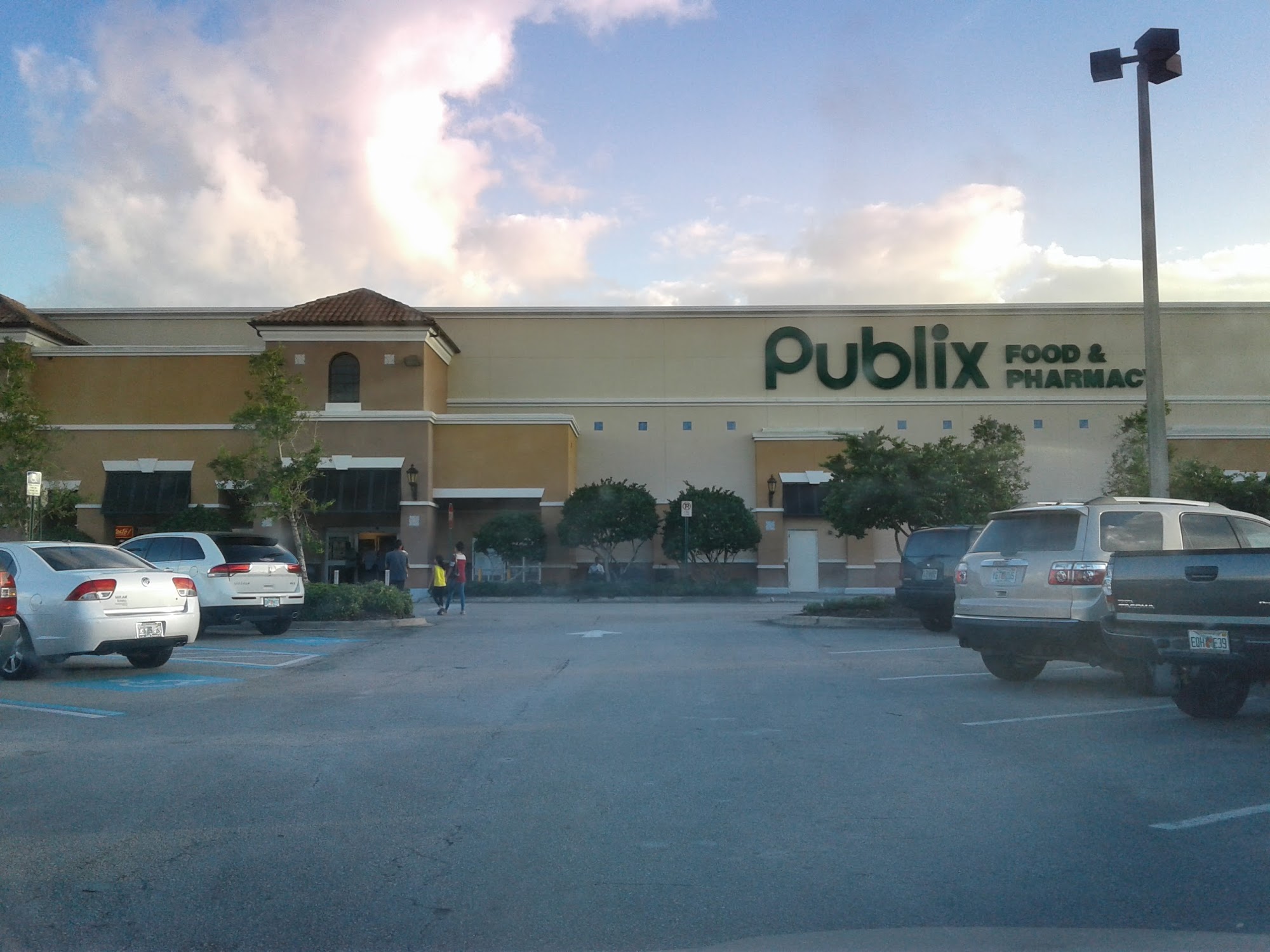 Publix Super Market at South Point