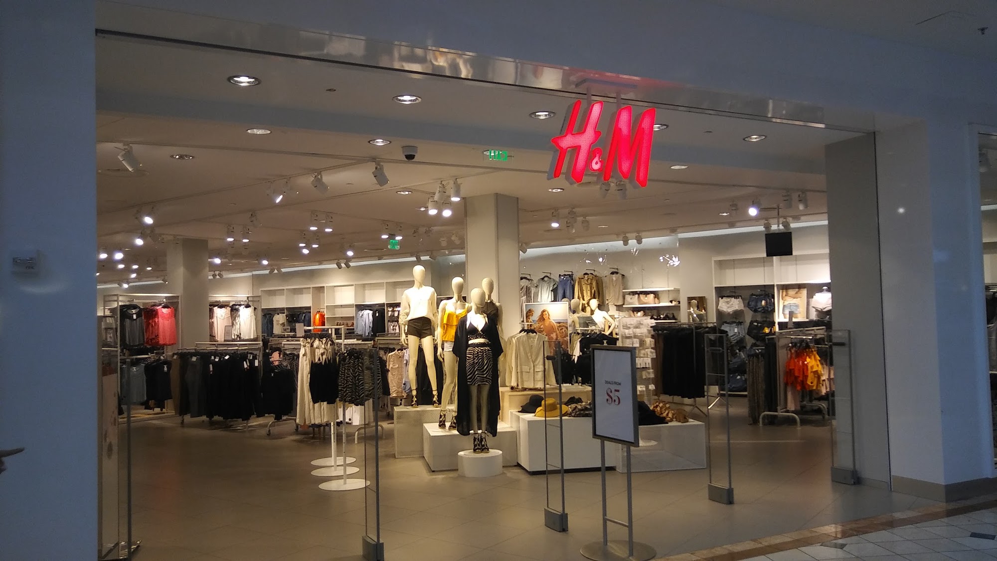 H&M