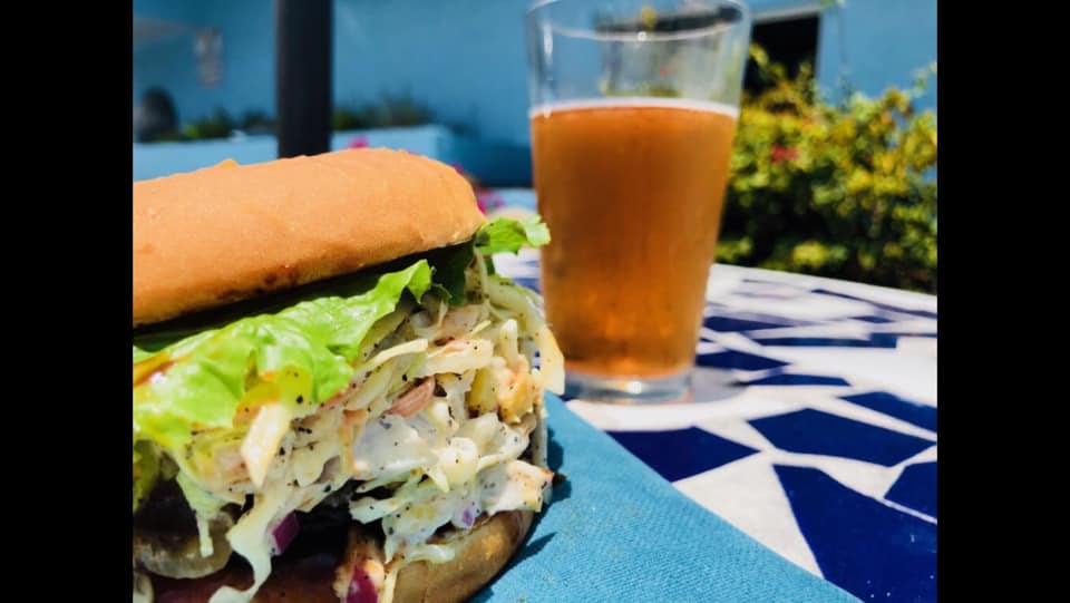 Burgers & Beers 2031-D, Wilton Dr, Wilton Manors