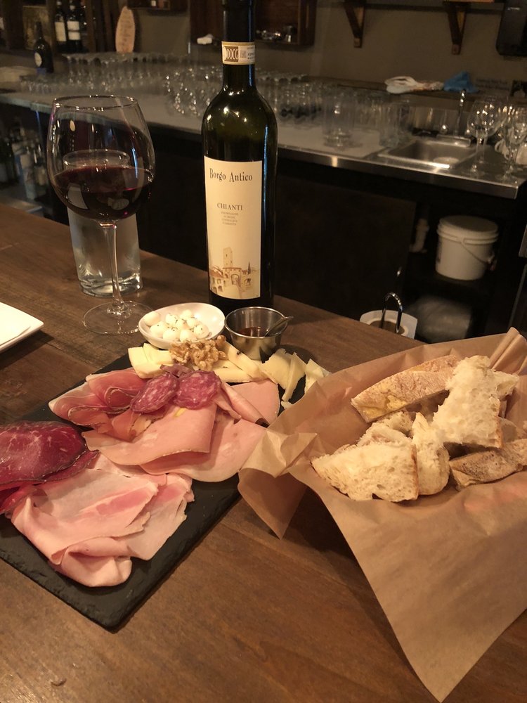 Via Vai Italian deli & Wine bar 2043 Wilton Dr, Wilton Manors
